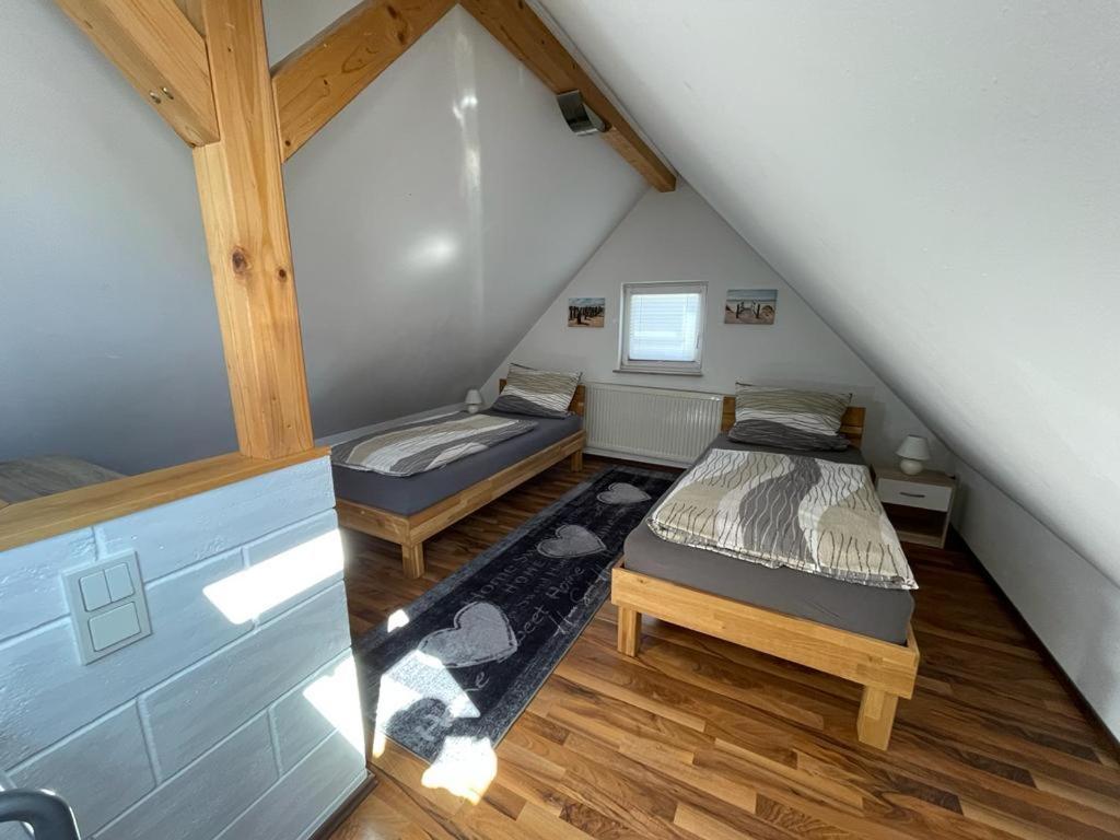 Ferienwohnung Haeusla Hirschaid Dış mekan fotoğraf